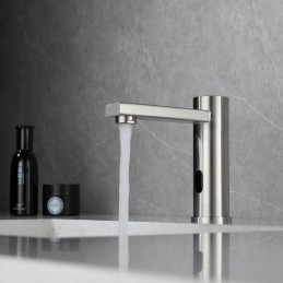 Automatischer Wasserhahn...